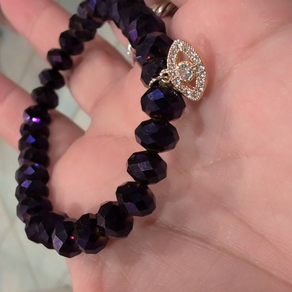Budhagirl Elegant Purple Beaded Bracelet with Eye Charm - Picture 3 of 3